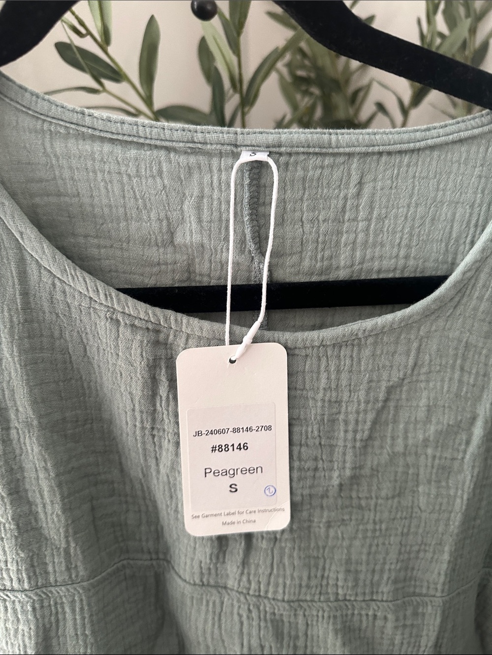Linen/Cotton Relaxed Scoop Neck Women’s Top in Sage Green - Picture 4 of 4